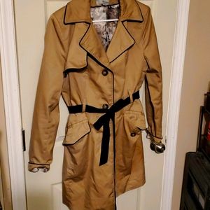 LOVELY Trench Coat